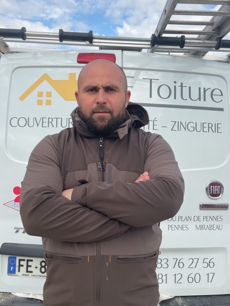 couvreur Arles artisan couvreur zingueur a Arles