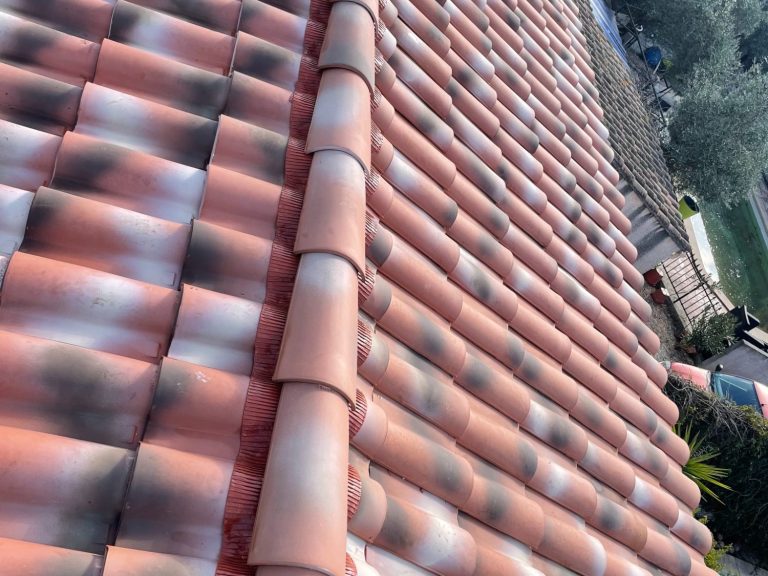 intervention fuites toiture Arles intervention et réparation de fuite toiture a Arles